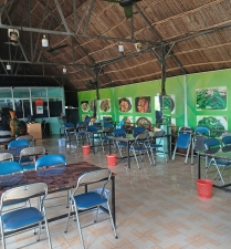 Không gian Quán trọn vẹn