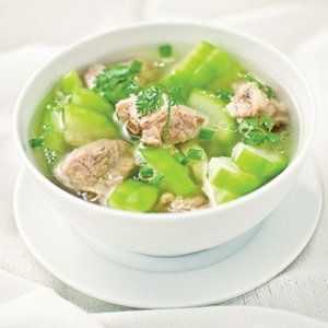 Canh Bí Xanh Nấu Sườn Non