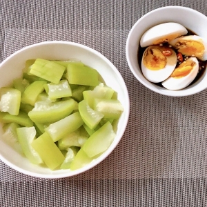 Bầu Luộc Chấm Trứng