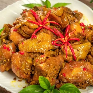 Gà Kho Sả Ớt
